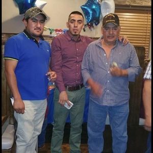 Meet your Posher, Felix